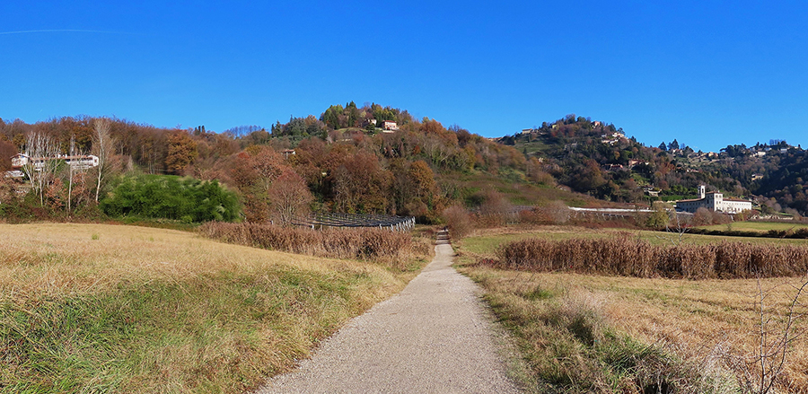 Valle di Astino con Monastero-colture biologiche in biodiversità